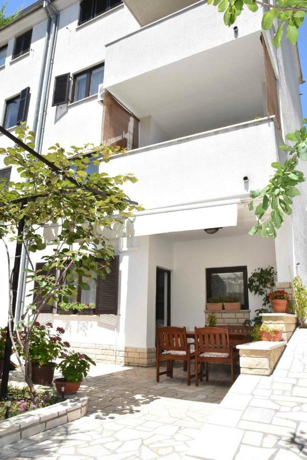 Apartments Ruzica 普拉 外观 照片