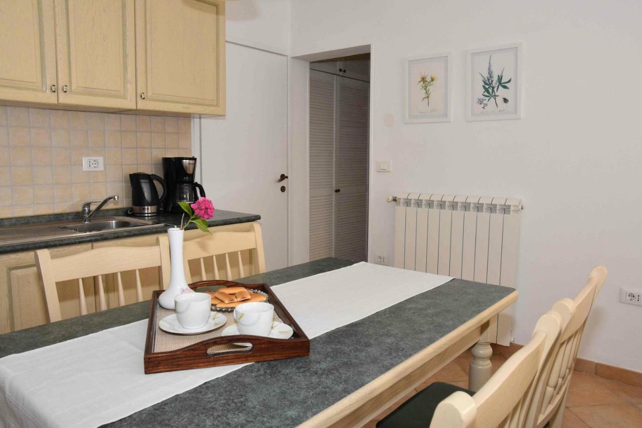 Apartments Ruzica 普拉 外观 照片